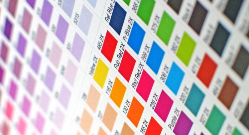 Les couleurs des soutien-gorges s'affichent sur Facebook Les couleurs des soutien-gorges s'affichent sur Facebook