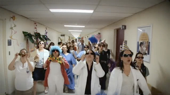 Lipdub 2009, la folie corporate. Lipdub 2009, la folie corporate.