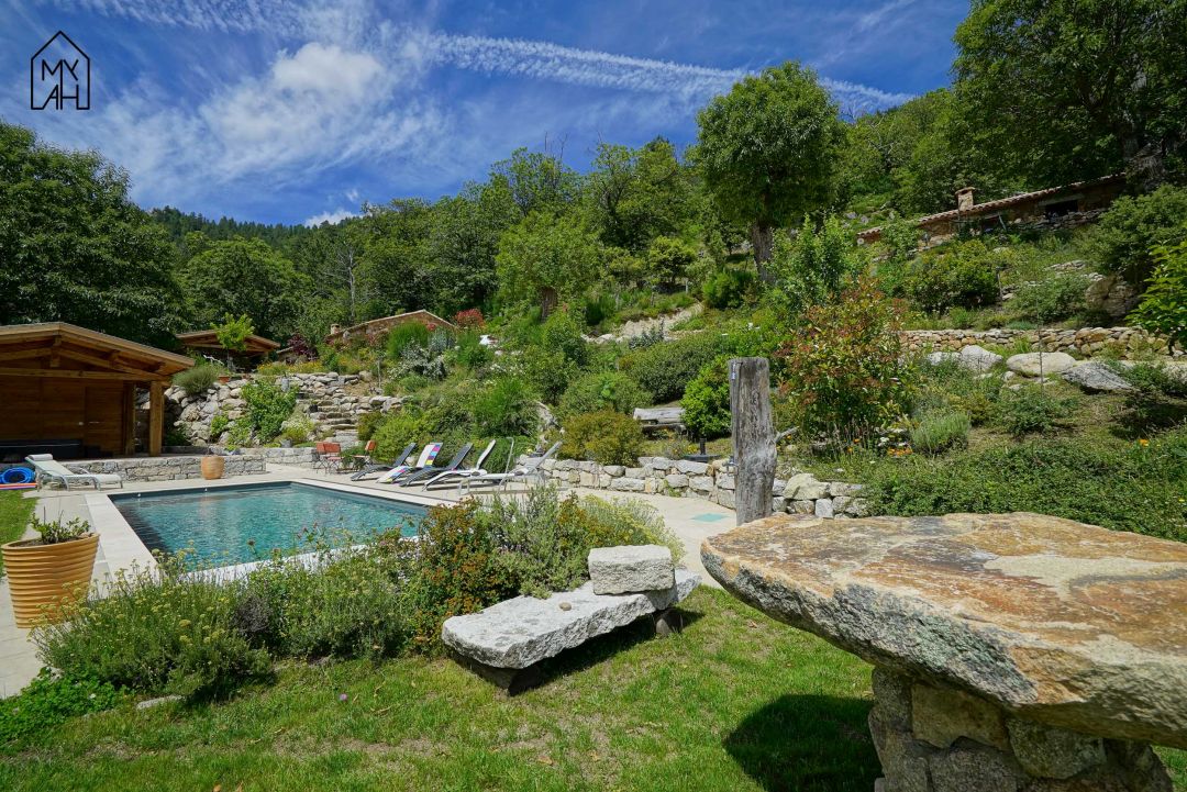 Gite de Tasso, bergerie et moulin Gite de Tasso, bergerie et moulin