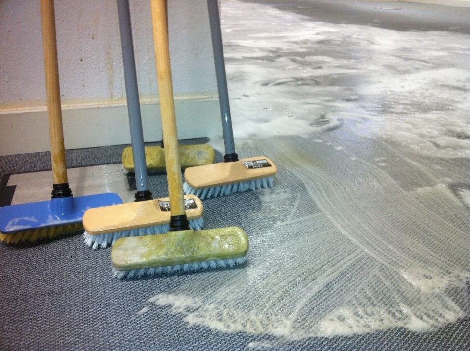 Le vendredi au Campus, c'est le jour du grand ménage Le vendredi au Campus, c'est le jour du grand ménage