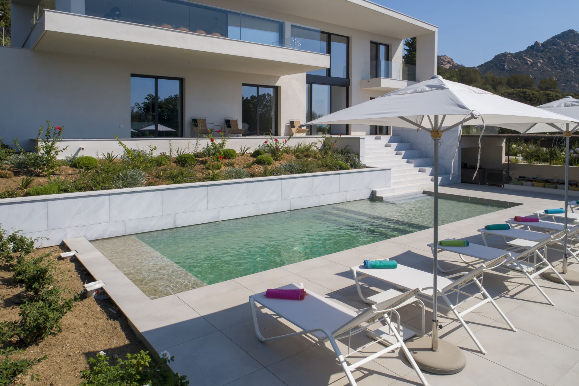 Location de villa avec piscine à Ajaccio